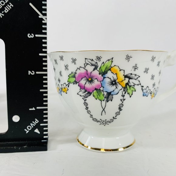 Vintage Clarence England Bone China Teacup Pansies Gold Trim Cup & Saucer RARE - Picture 11 of 12